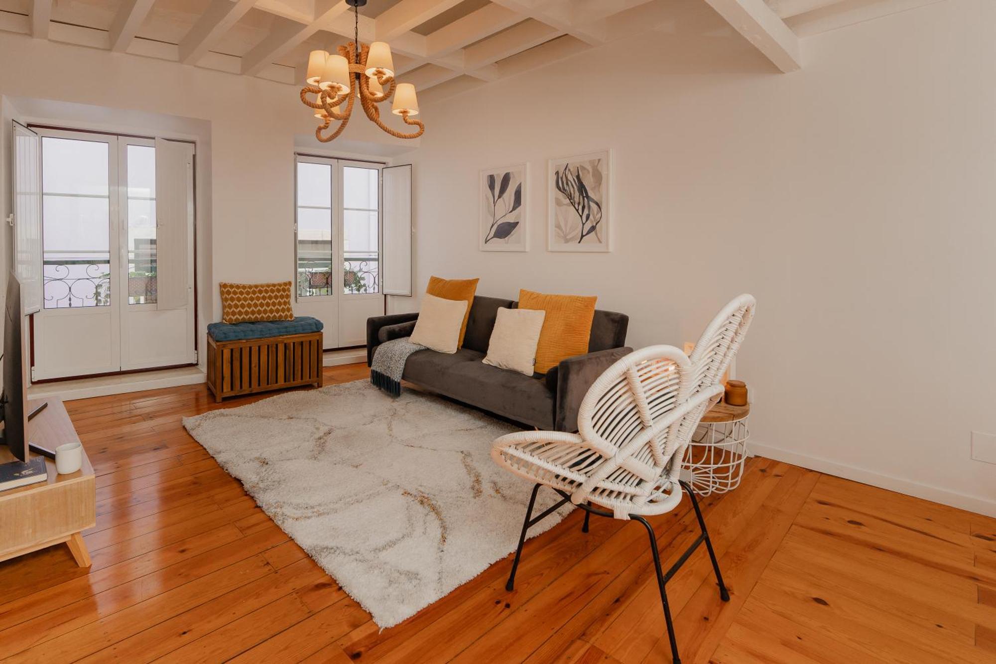 Stylish Getaway In A Mezzanine Flat By The Castle Lejlighed Lisboa Eksteriør billede