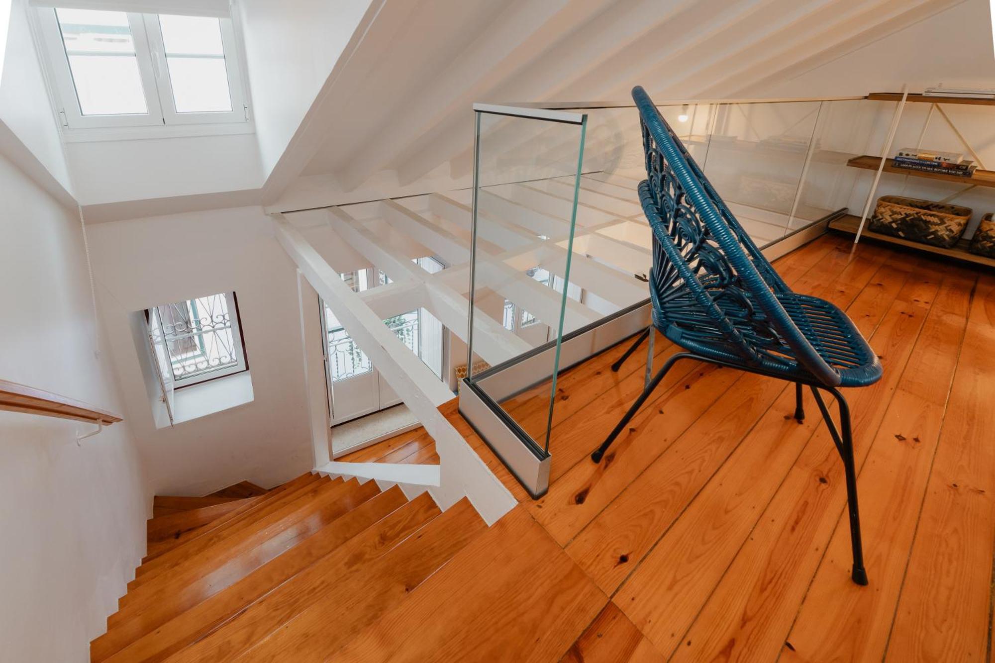 Stylish Getaway In A Mezzanine Flat By The Castle Lejlighed Lisboa Eksteriør billede